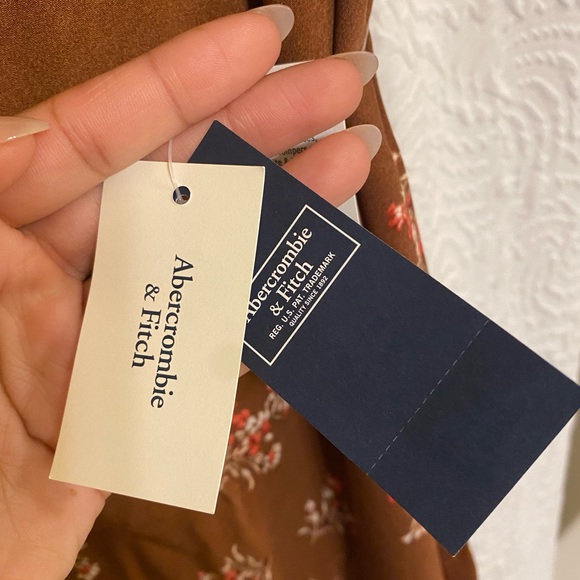 Abercrombie & Fitch Open Tie-Back Slip Midi Dress - Picture 4 of 7